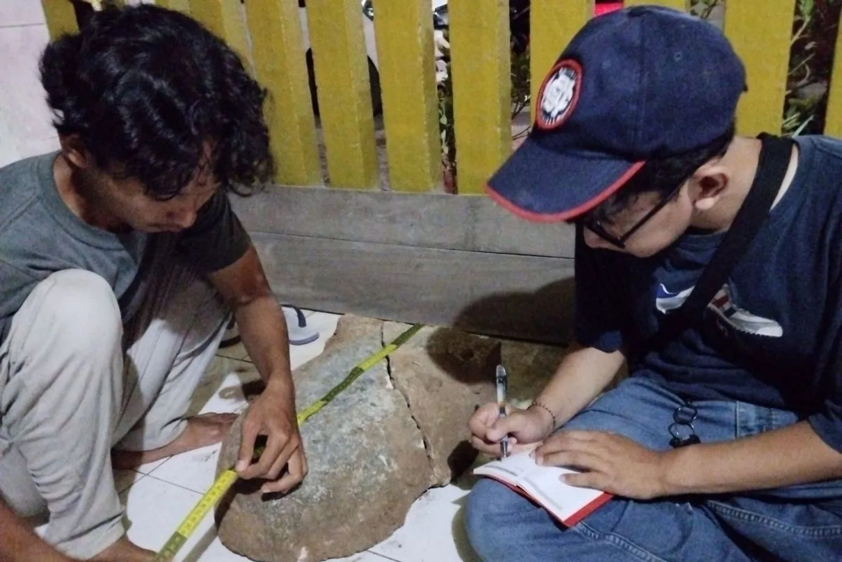 Watu Lingga: Jejak Sejarah yang Mengajak Anda Berjalan Bersama